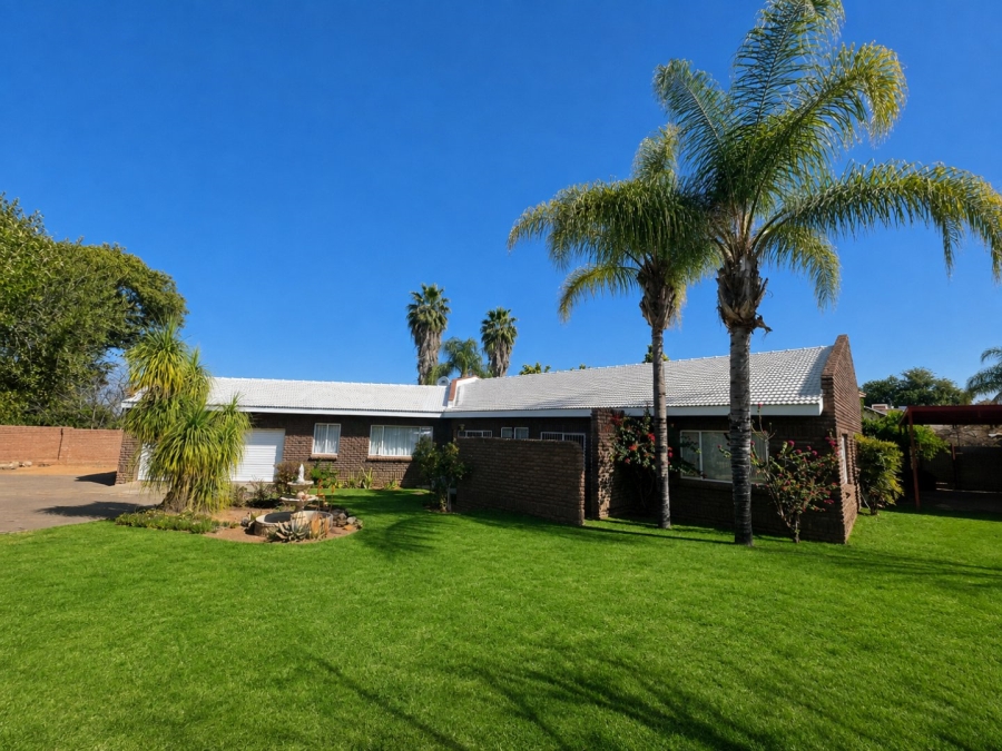3 Bedroom Property for Sale in Keidebees Northern Cape